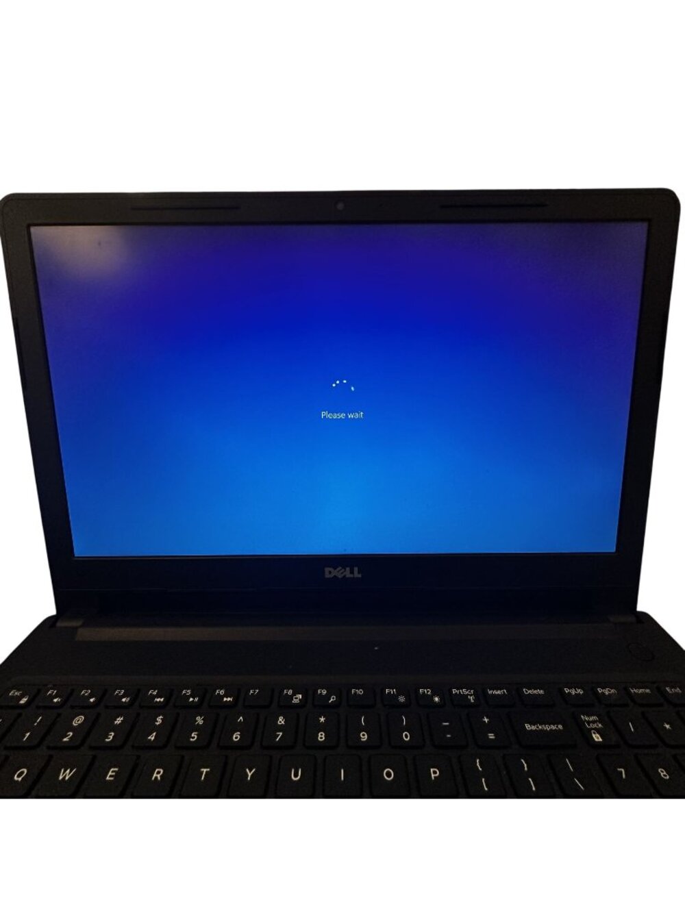 Dell Vostro Laptop 15-368 Intel Core i5 8GB RAM FOR PARTS PLEASE READ